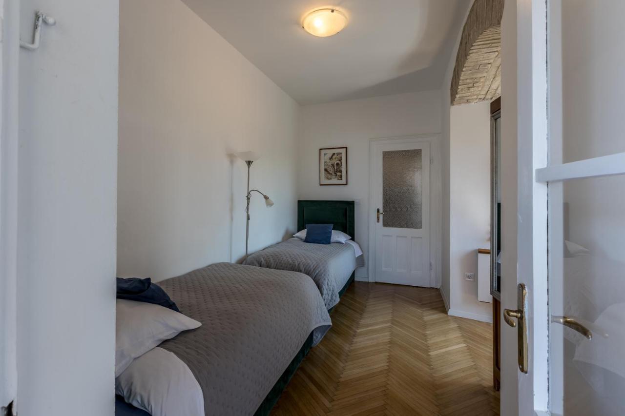 The Heart Of Palace Apartment Split Eksteriør bilde